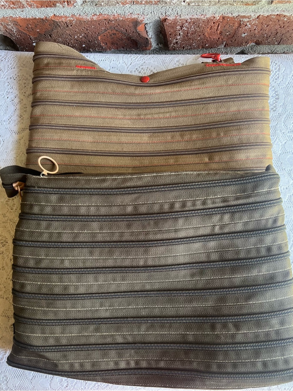 Bundle of 2 - Zipit Small bags Tan and olive Green